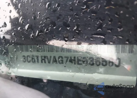 2017 Ram Promaster 1500 Low Roof 136 Wb z USA, uszkodzony, nr VIN 3C6TRVAG7HE536580